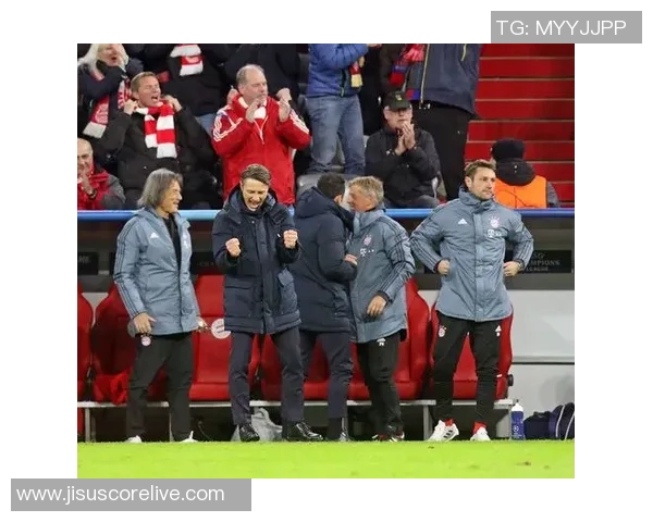 本菲卡大胜阿森纳5-0友谊赛精彩瞬间引发全场热烈欢呼