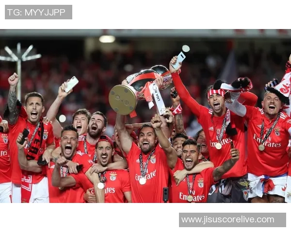 波尔图战胜本菲卡帽子戏法引爆全场激情赛后点评解析